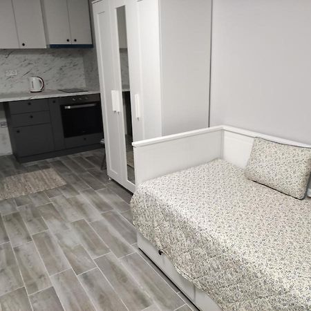 Студио В Центъра На Град Бургас. Burgas Exterior foto